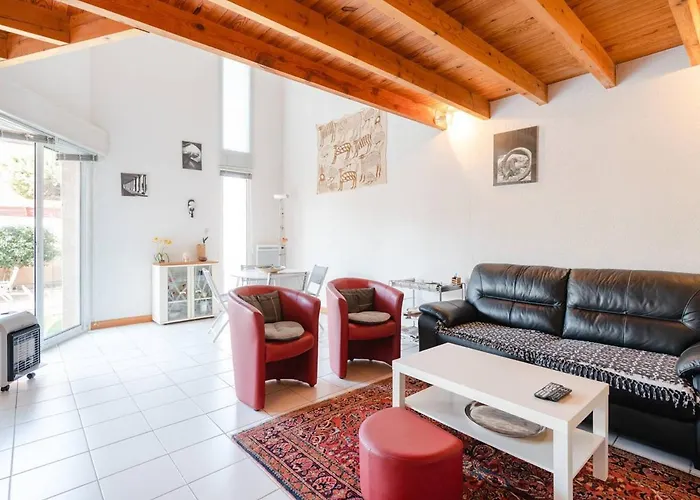 فيلة Spacieuse A Gruissan, 4 Chambres, Jardin Prive, Clim, Proche Plage, Ideal Familles/amis - Fr-1-409a-18 *