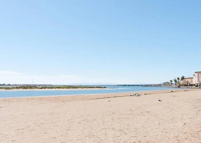 Spacieuse A Gruissan, 4 Chambres, Jardin Prive, Clim, Proche Plage, Ideal Familles/amis - Fr-1-409a-18 فيلة